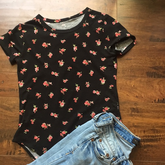 Roses bodysuit - Picture 1 of 2